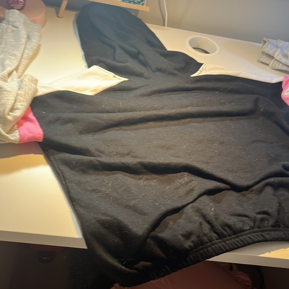 Soft and comfy black, pink, Silver and grey unicorn cropped hoodie - Picture 4 of 7